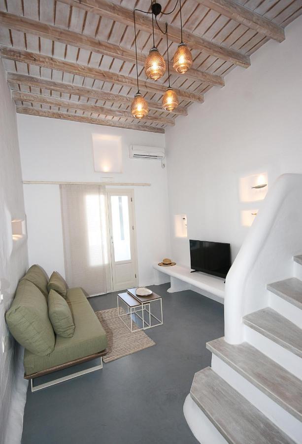 5 Traditional Suites Livadi  Dış mekan fotoğraf