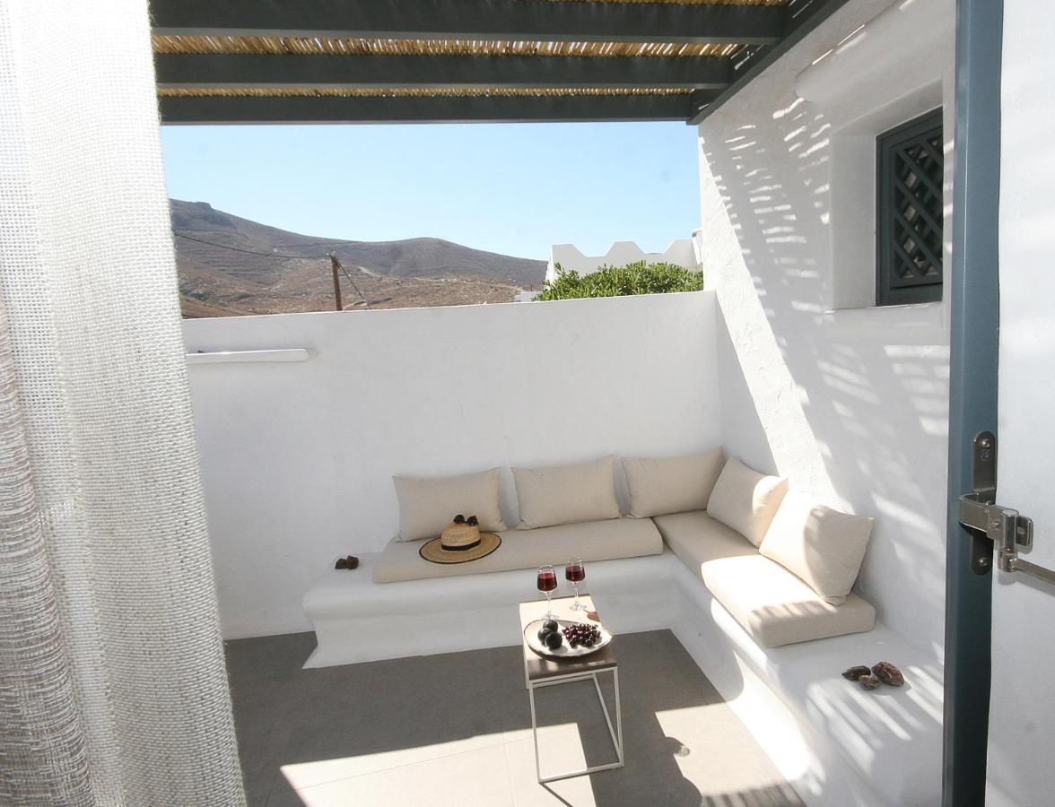 5 Traditional Suites Livadi  Dış mekan fotoğraf