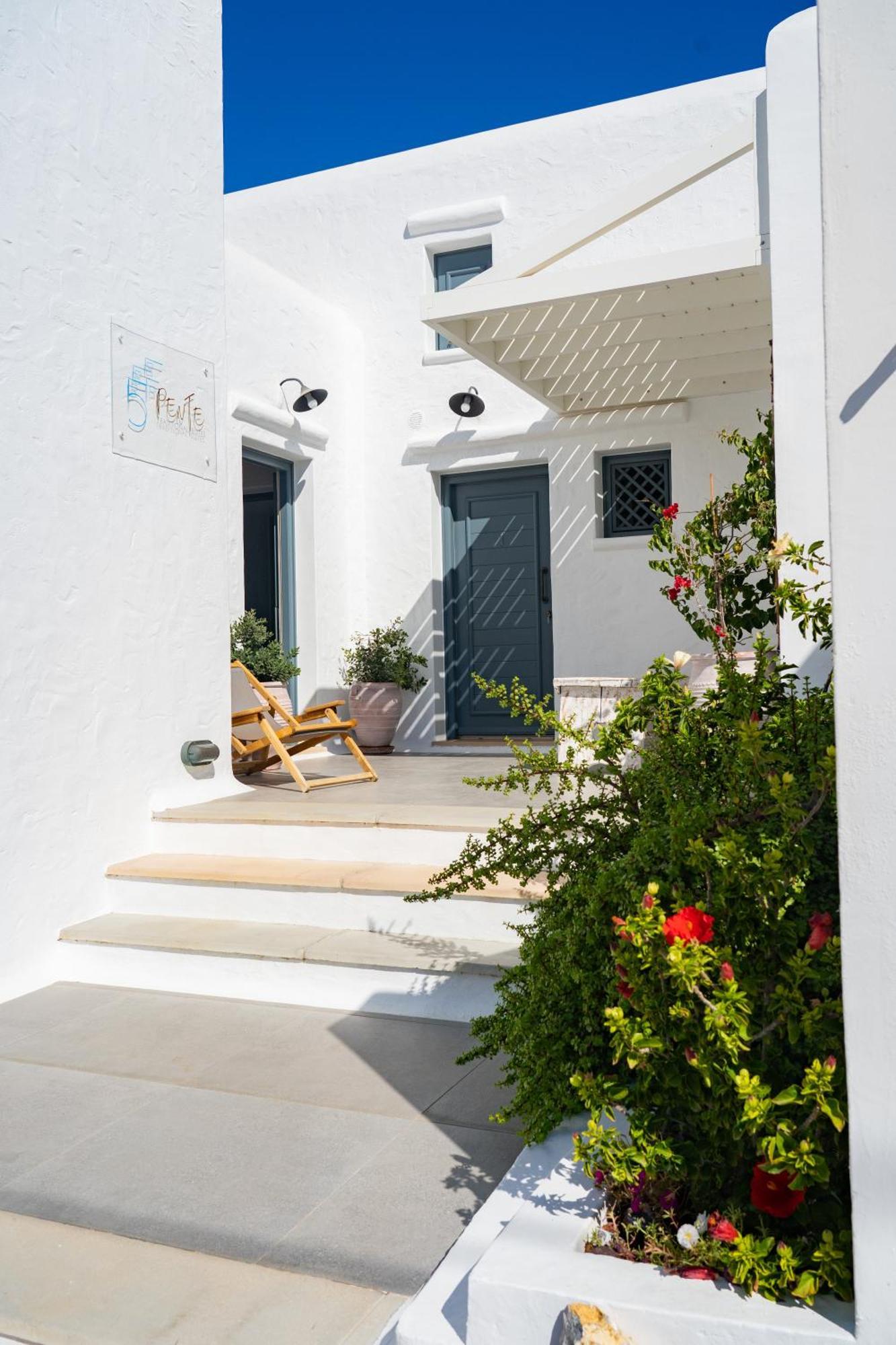 5 Traditional Suites Livadi  Dış mekan fotoğraf